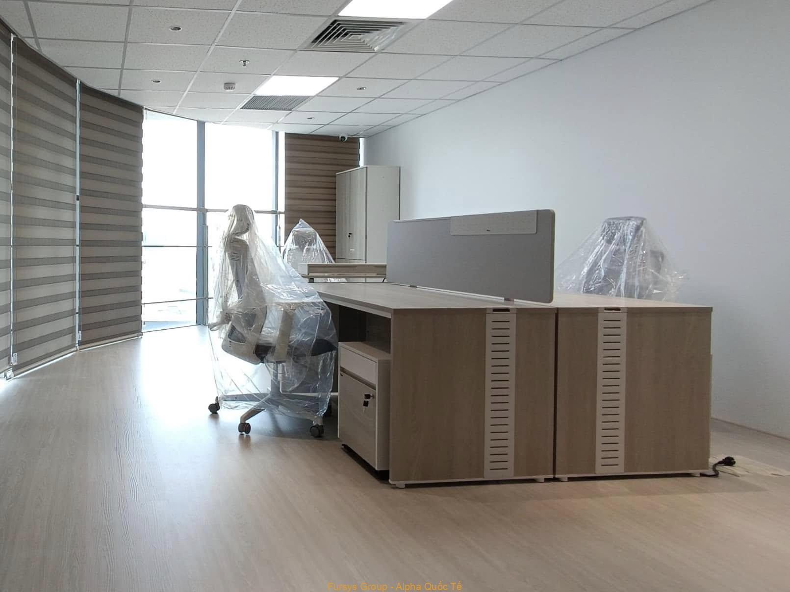 Lắp đặt bàn Supertech